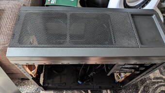 Počítačová skriňa Corsair 500R Carbide Series - 5