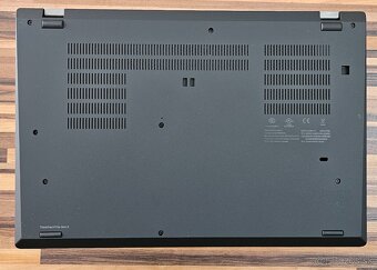 LENOVO ThinkPad P15 s Gen 2 - i7, 32GB, 1TB SSD, LTE - 5