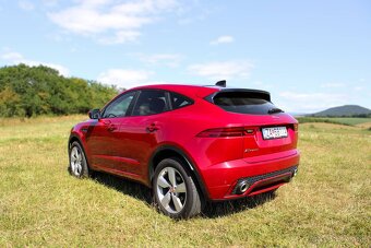 Jaguar E-Pace 2.0 184kW Benzín R-Dynamic AWD A/T,110000Km - 5