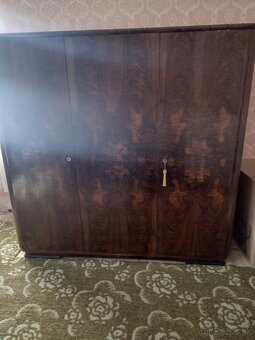 Predám starý nábytok. - 5