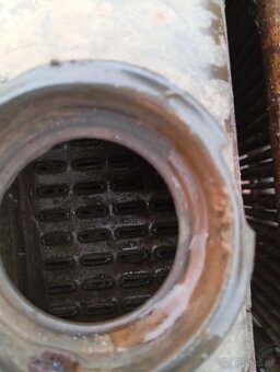 BULDOZER T130 CHLADICE A HYDRAULICKE VALCE - 5