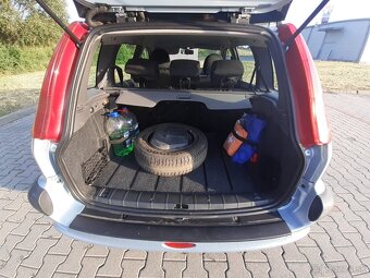 Peugeot 206SW - 5
