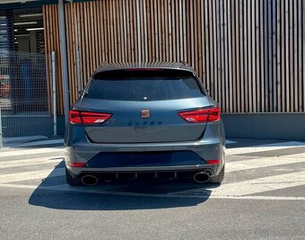 Seat Leon ST 2.0 TSI 300 Cupra DSG 4Drive - 5