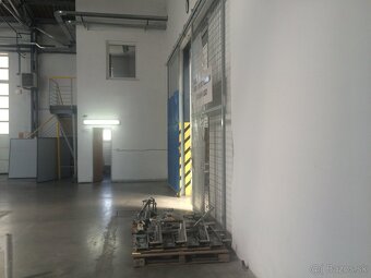 Výrobno - skladové priestory - 5