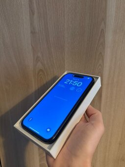 iPhone 15 Čierny - 5