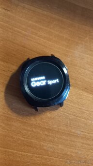 Predám samsung gear sport - 5