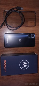 Predám Motorola moto e22 - 5