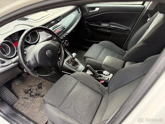 Alfa Romeo Giulietta 1.4 TB 88Kw Model 2011 - 5