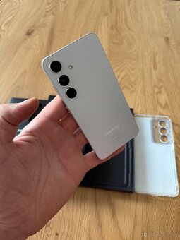 Samsung Galaxy S24 256 gb Marble Grey v záruke - 5