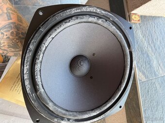 Tesla ARN 8604 - 5