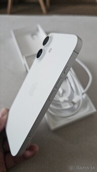 Predám apple Iphone 16 128gb, novy - 5
