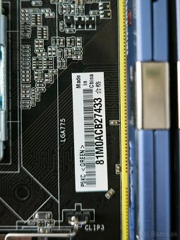 ASUS P5KC / Intel Core Q6600 / 4GB DDR2 - 5