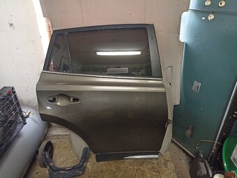Predam dvere Toyota RAV4 IV - 5