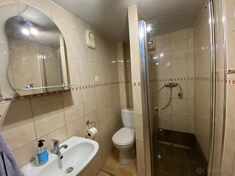 POZOR ,podstatné zníženie ceny, bývajte alebo podnikajte v r - 5