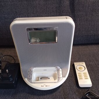 RADIOBUDIK s DOKOM pre iPOD Philips AJ300D/12 - 5