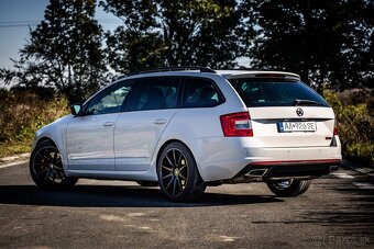 Škoda Octavia Combi 3 RS 2.0 TSI 162 kW / 302 Hp🐎 - 5