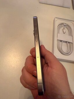 iPhone 16 Pro 256 GB natural titanium - 5