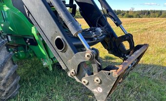 Traktor John Deere 6150 R - 5