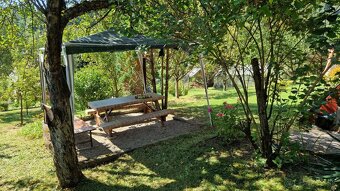 Predám chatu v Revúcej - 5