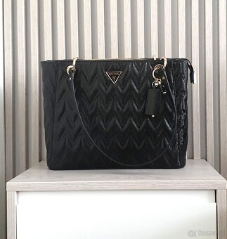 Nová kabelka Guess originál - 5