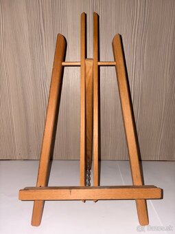 Minimalistický drevený maliarsky stojan na plátno - 5