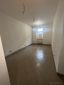 Obchodné a kancelárske priestory Fabiniho 10 - 5