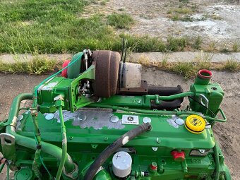 Motor JD 6,8l - 5