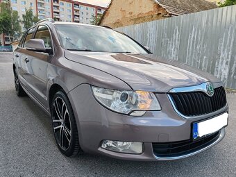 Škoda Superb Combi 1.6 TDI CR Elegance - 5