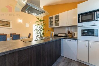 Chorvátsko -6 izbový apartmánový dom pri Zadare, Sukošan - 5