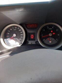 renault Megane II - 5