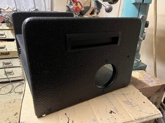 2U CUSTOM RACK + MONITOR DELL - 5