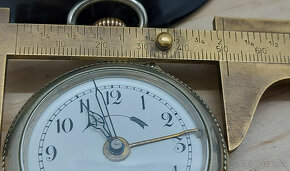 Predám funkčné vreckové hodinky s budíkom Patent 41794 160 € - 5