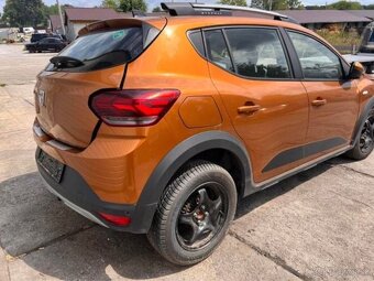 Predám náhradné diely na Dacia Sandero 3, 999cm3 67kw - 5