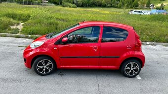 Peugeot 107 1.0 2011 50kw Benzin - 5