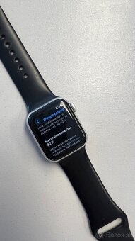 Apple Watch SE - 5