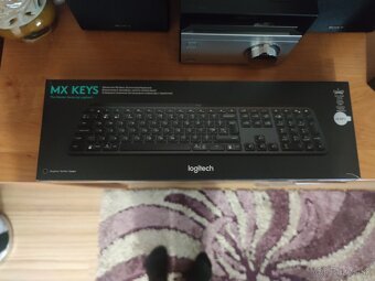 Predám klávesnicu a myš značky Logitech - 5