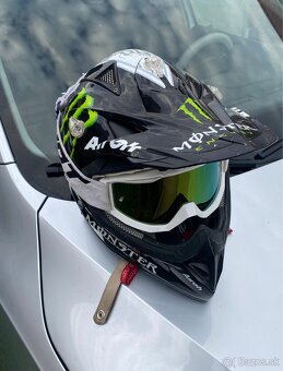 Prilba na motokross - 5
