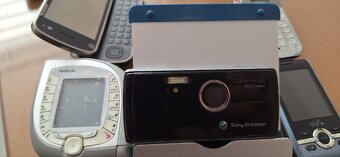 Sony Ericsson K850i
 - 5