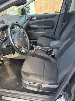 Ford Focus - 5