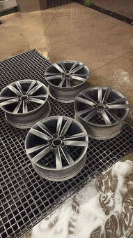 Originál Cupra 5x100 r17 225/45r17 - 5