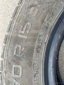 215/70r15c - 5