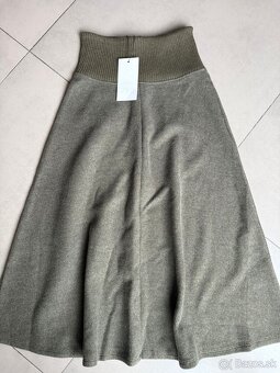 Zara sukna c. S - 5