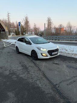Hyundai i30 cw 1.6crdi 81kw - 5
