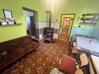 PREDAJ:RD+pozemok 914 m2 ZA CENU BYTU;Divín-Lučenec;88.000 € - 5