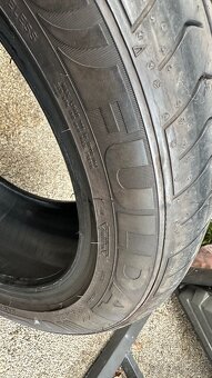 Letné pneu 245/45 R17 - 5