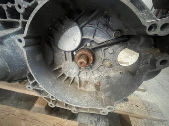 T5 2.5 tdi manualna 6st prevodovka - 5