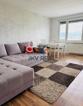 Exkluzívny 3,5 izbový byt s krásnym výhľadom na Bojnický zám - 5