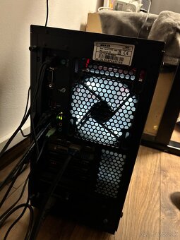Herny PC Alzagamebox gtx 1070 + Monitor 27 + sluchadla a myš - 5
