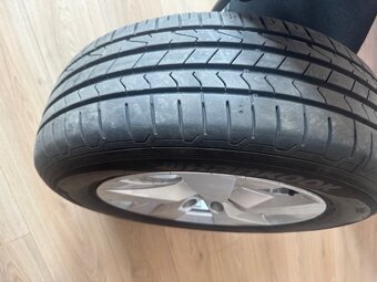 Originálna sada disky a pneumatiky - Škoda Paget Aero R17 - 5