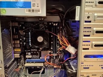 Predam starsi PC - 5